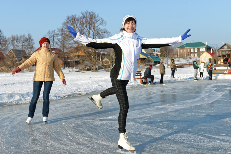 Танцы на льду в Путьково
